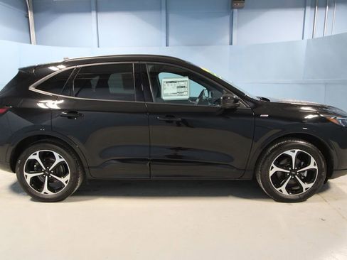 Used 2025 Ford Escape ST-Line Elite w/ Premium Technology Package image 33