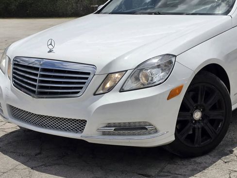 Used 2013 Mercedes-Benz E 350 Sedan image 2