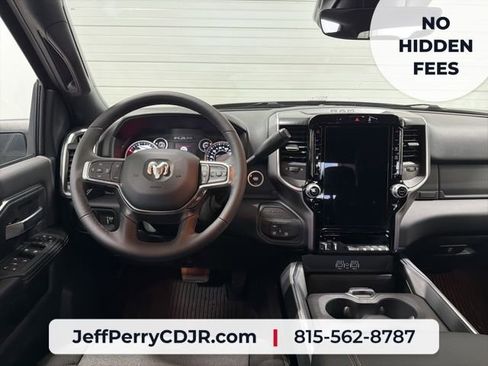 New 2026 RAM 3500 Big Horn AWD/4WD image 25