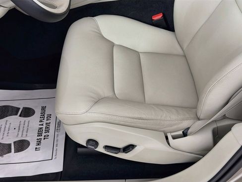 Certified 2024 Volvo XC90 T8 Plus w/ Protection Package Premier AWD/4WD image 20