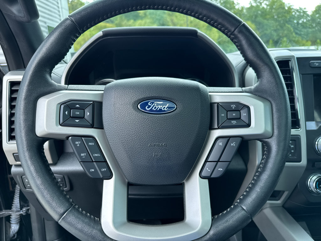 Used 2018 Ford F150 Lariat w/ Equipment Group 502A Luxury AWD/4WD image 18