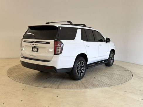 Used 2024 Chevrolet Tahoe Z71 w/ Z71 Off-Road Package AWD/4WD image 9