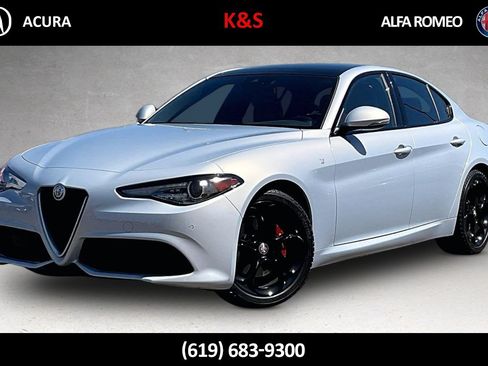 Used 2023 Alfa Romeo Giulia Ti AWD/4WD image 1