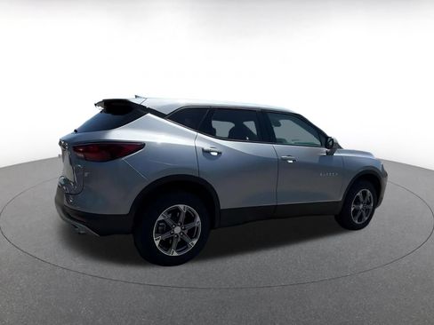 Used 2025 Chevrolet Blazer LT FWD image 15