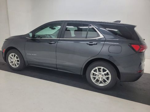Used 2022 Chevrolet Equinox LT AWD/4WD image 3