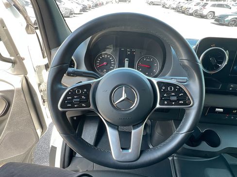 Used 2024 Mercedes-Benz Sprinter 3500 w/ Parking Package image 18