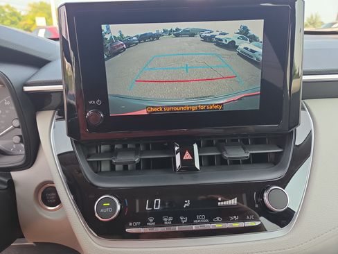 Certified 2023 Toyota Corolla Cross LE AWD/4WD image 23