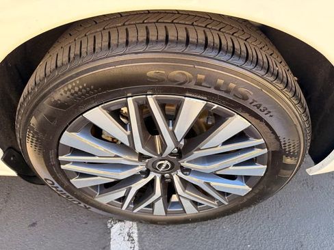 Used 2025 Nissan Altima 2.5 SV image 25