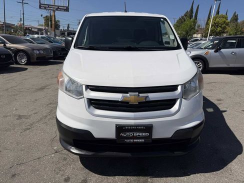 Used 2017 Chevrolet City Express LT image 2