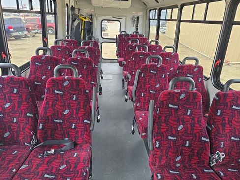 Used 2013 Ford E-450 and Econoline 450 Super Duty w/ Shuttle Bus Prep Pkg RWD image 26