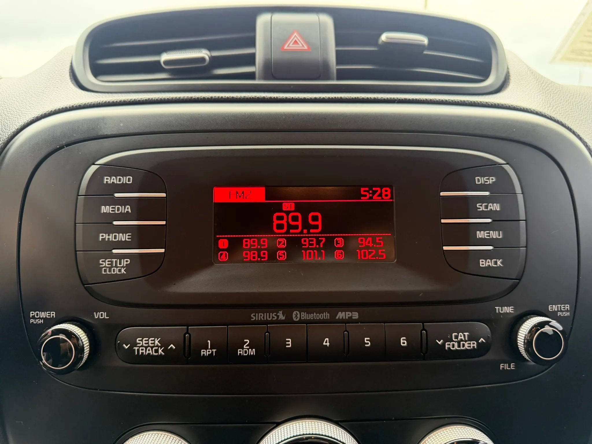 Used 2014 Kia Soul + FWD image 20