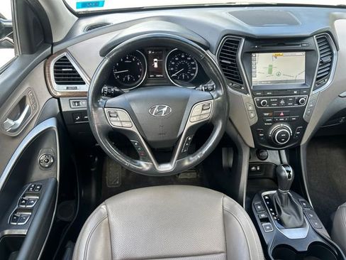 Used 2017 Hyundai Santa Fe Sport w/ 2.0T Ultimate Tech Package 05 AWD/4WD image 17