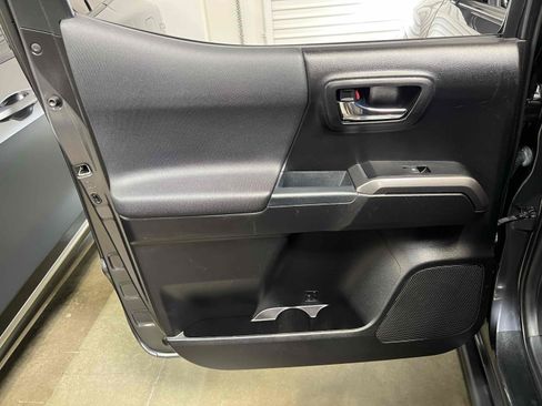 Used 2021 Toyota Tacoma TRD Sport w/ TRD Premium Sport Package RWD image 68