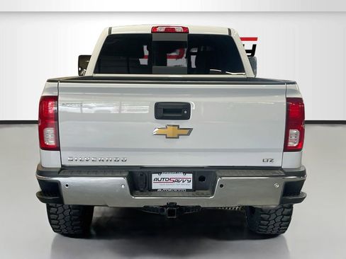 Used 2017 Chevrolet Silverado 1500 LTZ w/ LTZ Plus Package AWD/4WD image 6