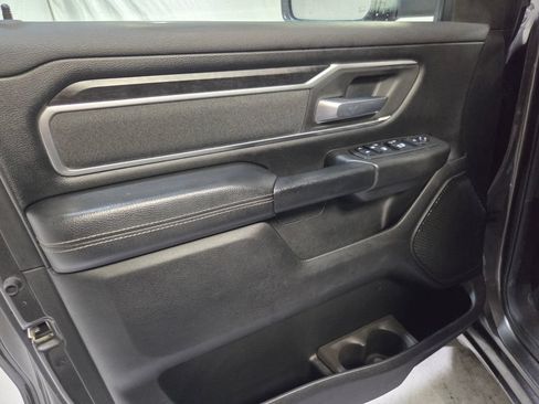 Used 2019 RAM 1500 Big Horn AWD/4WD image 18