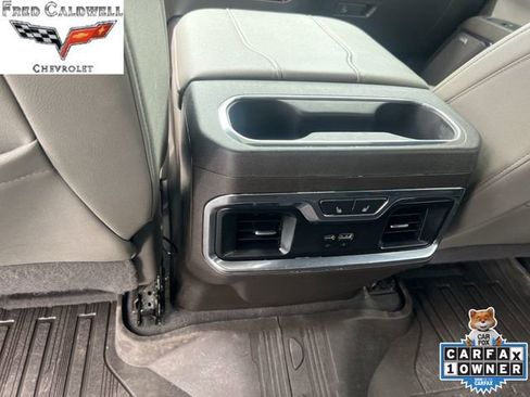 Used 2024 GMC Sierra 2500 SLT w/ SLT Premium Package image 21