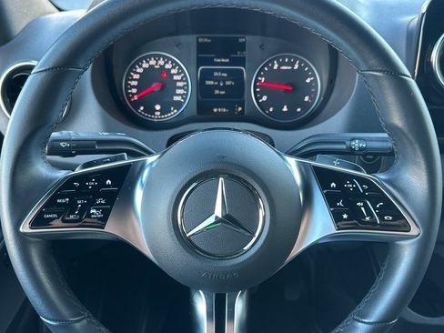 Used 2025 Mercedes-Benz Sprinter 2500 image 22