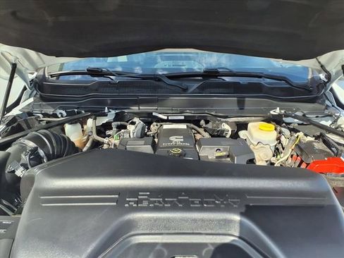 Used 2020 RAM 2500 Big Horn w/ Level 1 Equipment Group AWD/4WD image 12