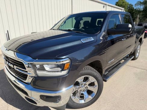 Used 2019 RAM 1500 Big Horn RWD image 1