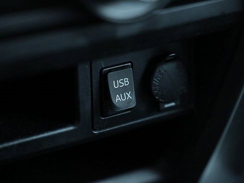 Used 2018 Toyota 4Runner SR5 Premium image 40