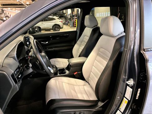 Used 2026 Honda CR-V Sport Touring image 10