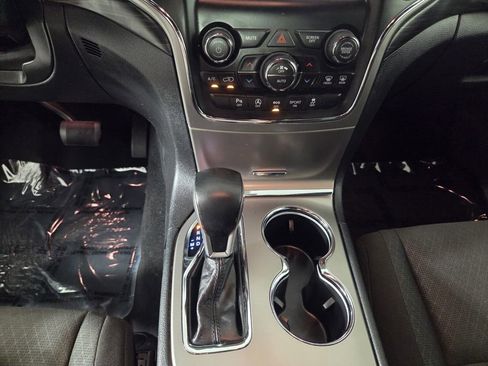 Certified 2020 Jeep Grand Cherokee Laredo AWD/4WD image 15