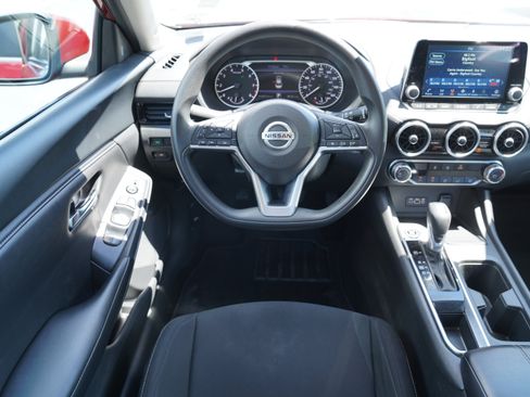 Used 2023 Nissan Sentra SV FWD image 11