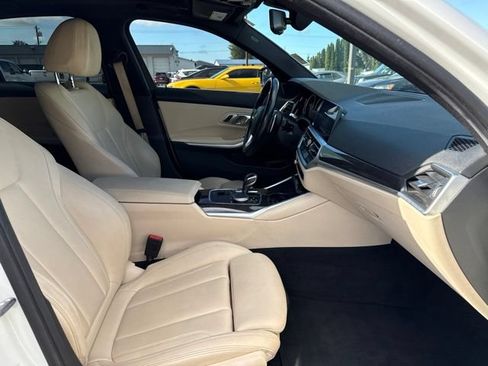 Used 2019 BMW 330i Sedan w/ Driving Assistance Package RWD image 10