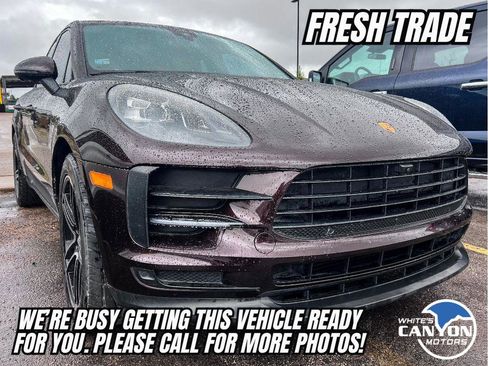 Used 2021 Porsche Macan AWD/4WD image 1