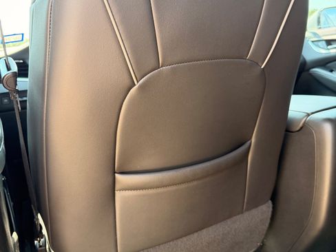 Used 2023 Buick Enclave Avenir w/ Avenir Technology Package FWD image 27