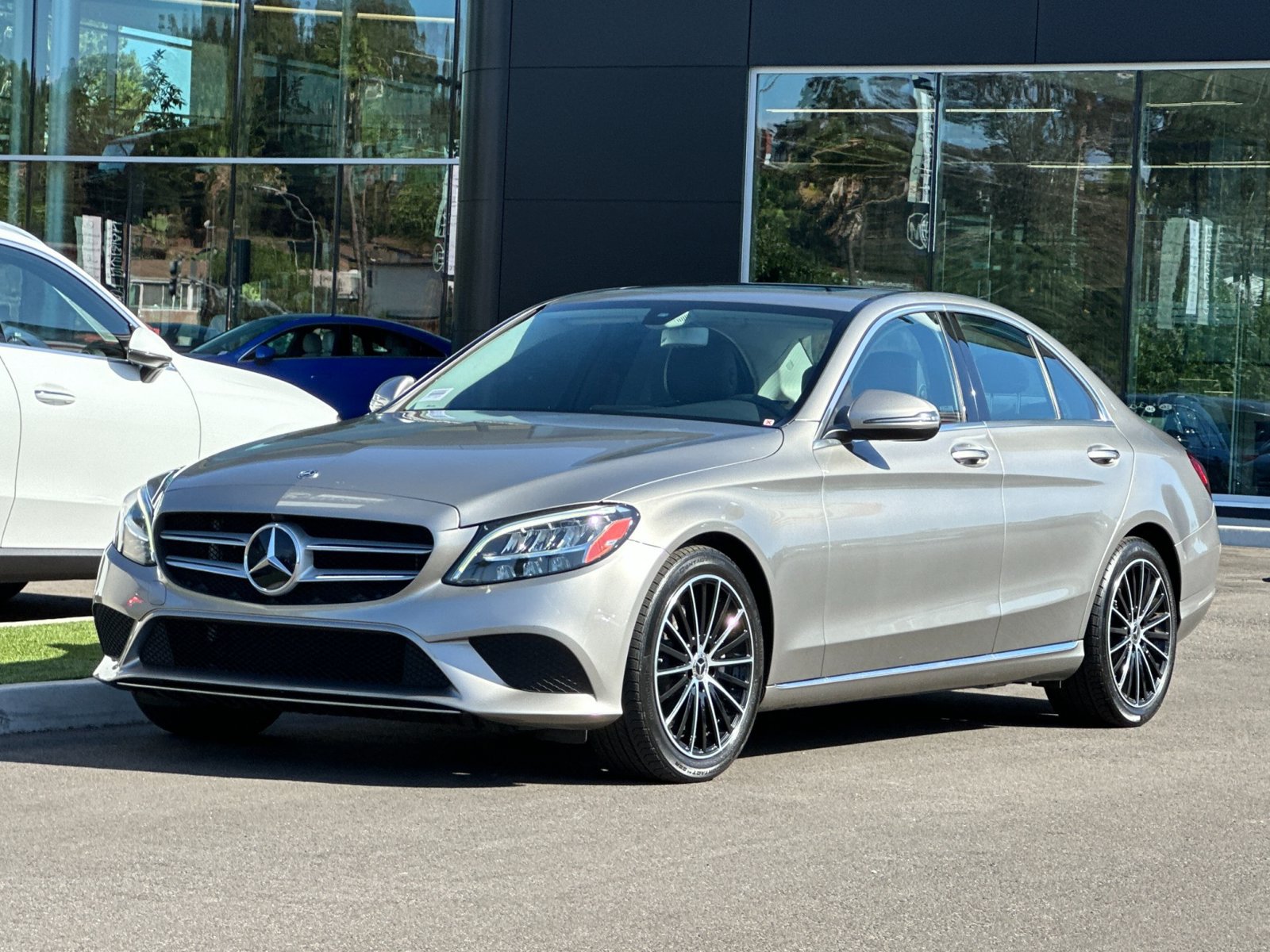 Used 2020 Mercedes-Benz C 300 Sedan image 5