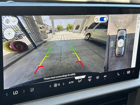New 2026 Ford Explorer ST-Line w/ ST-Line Street Pack RWD image 21