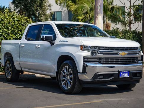 Used 2020 Chevrolet Silverado 1500 LT RWD image 3