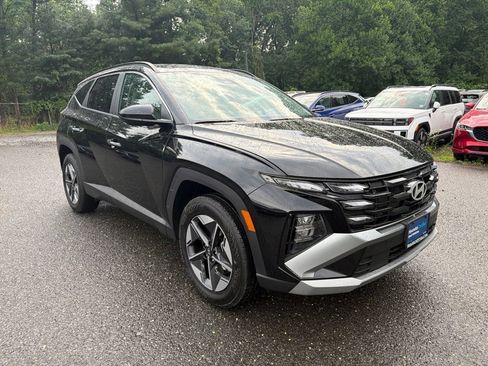 Certified 2025 Hyundai Tucson SEL AWD/4WD image 2