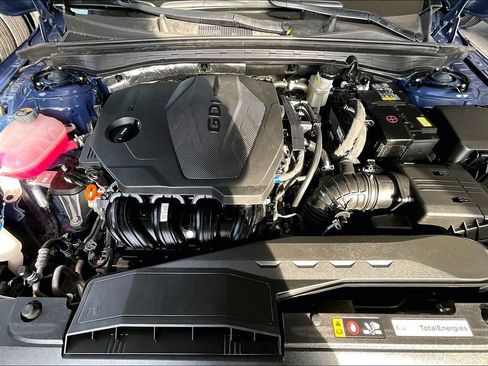 Used 2025 Kia K5 GT-Line image 8