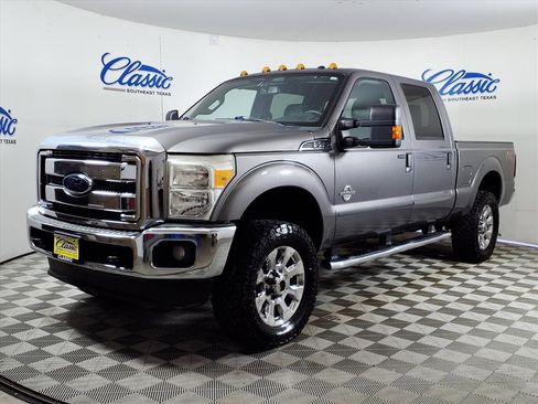 Used 2012 Ford F250 Lariat w/ Lariat Ultimate Pkg image 5