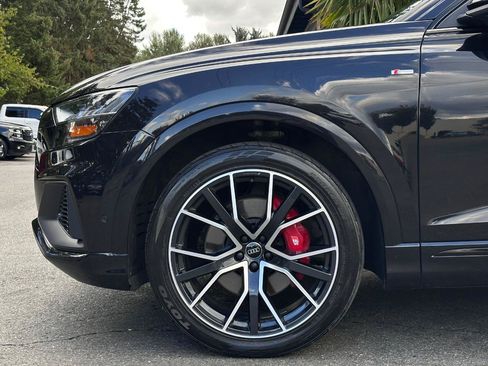Used 2019 Audi Q8 Prestige w/ Luxury Package AWD/4WD image 24