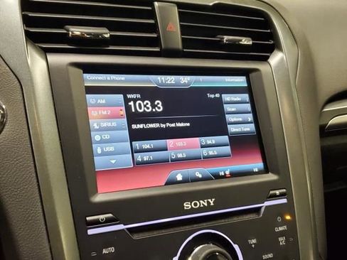 Used 2014 Ford Fusion Titanium image 27