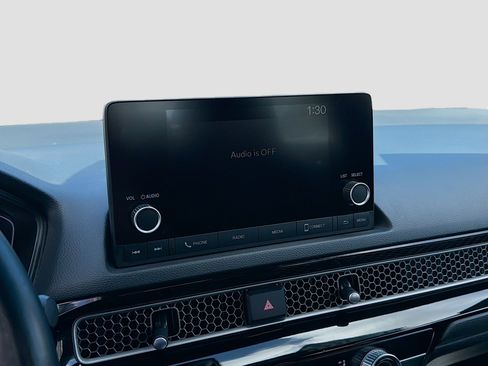 Certified 2024 Honda Civic Sport image 12