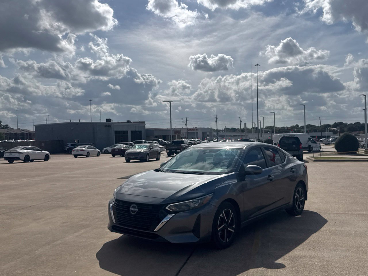 Used 2025 Nissan Sentra SV w/ Trunk Package FWD image 11
