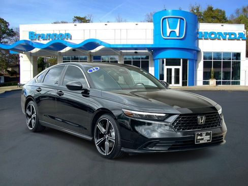 Certified 2023 Honda Accord Sport image 1