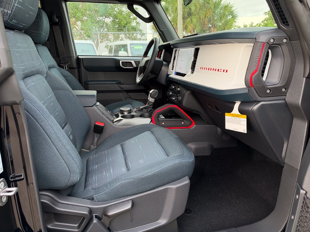 New 2026 Ford Bronco Heritage Edition AWD/4WD image 23