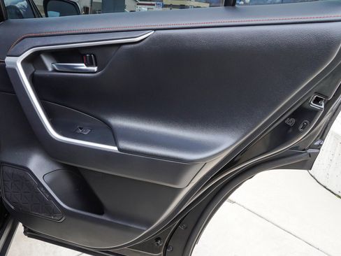 Used 2022 Toyota RAV4 Adventure image 28