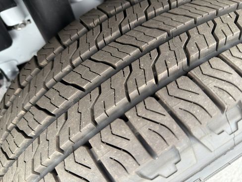 New 2025 Ford Maverick Lariat w/ Black Appearance Package image 19