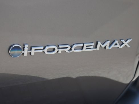 Used 2025 Toyota Land Cruiser AWD/4WD image 19
