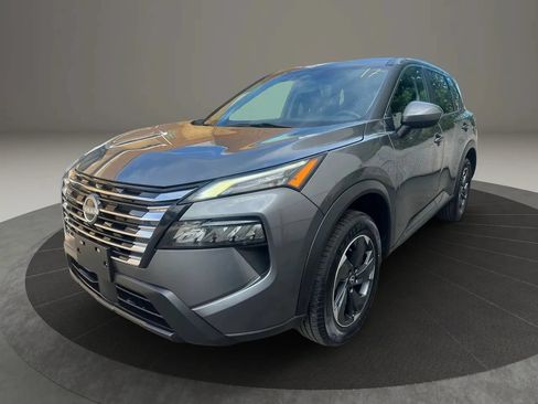 Used 2024 Nissan Rogue SV FWD image 1