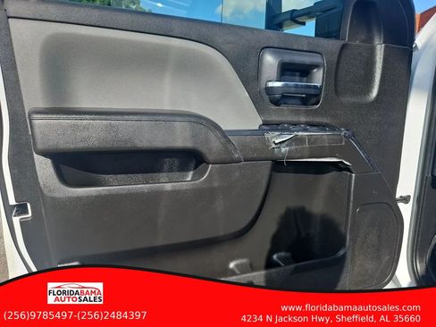 Used 2017 Chevrolet Silverado 1500 Custom w/ Custom Convenience Package AWD/4WD image 11
