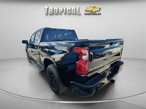 New 2026 Chevrolet Silverado 1500 Custom image 4