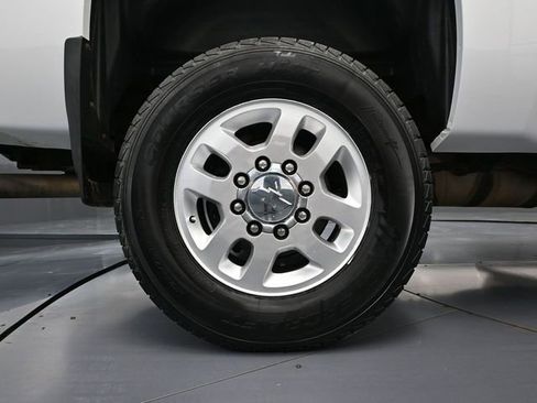 Used 2013 Chevrolet Silverado 2500 LTZ w/ LTZ Plus Package image 15