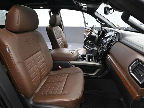 Used 2021 Nissan Titan Platinum Reserve w/ Moonroof Package image 52